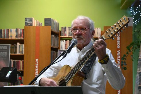 Koncert Kolęd i Pastorałek w Bibliotece