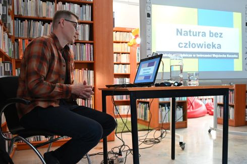 Natura bez człowieka. Refleksje przyrodnicze w twórczości Wojciecha Kuczoka