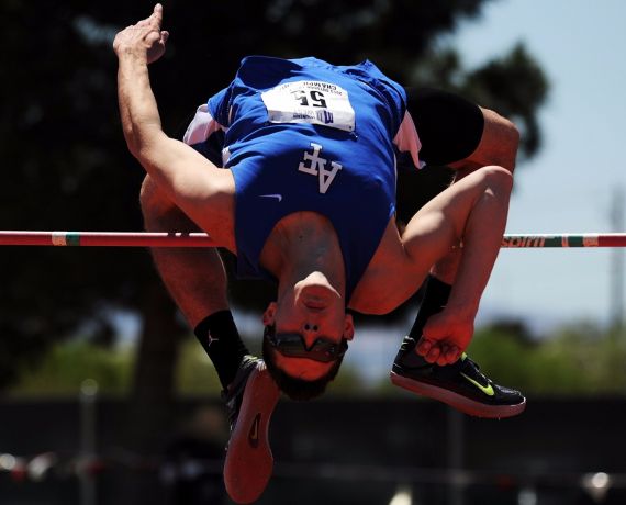 high-jump-695308_1920