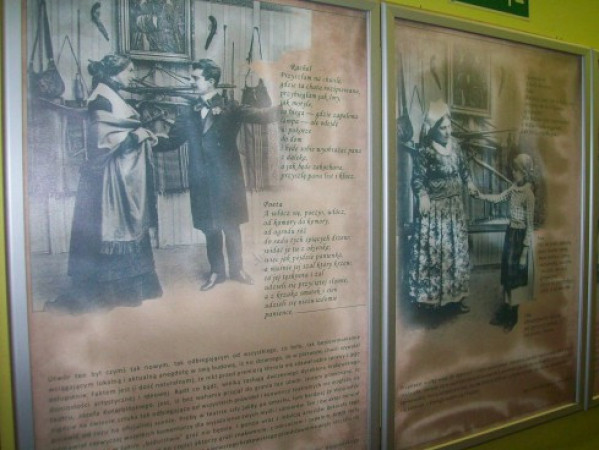 dwie plansze wystawy